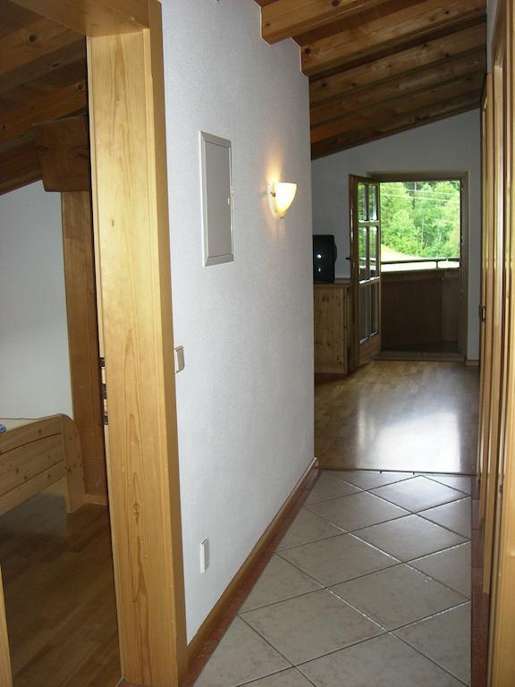 Villa Vorderstockerhof St. Johann in Tirol Zimmer foto