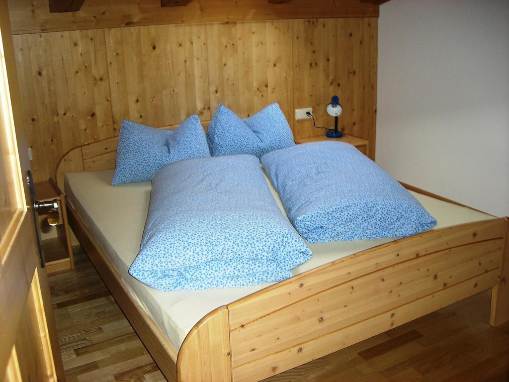 Villa Vorderstockerhof St. Johann in Tirol Zimmer foto