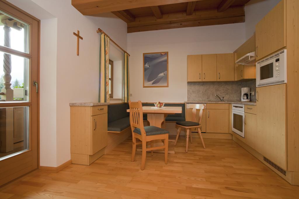 Villa Vorderstockerhof St. Johann in Tirol Zimmer foto